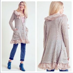 Ryu Train Station Salutations Ruffled Cardigan